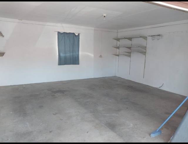3 BEDROOM TOWNHOUSE FOR SALE IN WIERDA PARK
